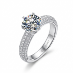 18 Karat Weißgold Ring mit 3 Karat Moissanite Edelstein